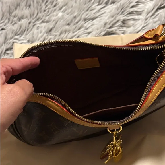 Brown and Tan Monogram Bag with Gold Accents - Picture 3 of 4